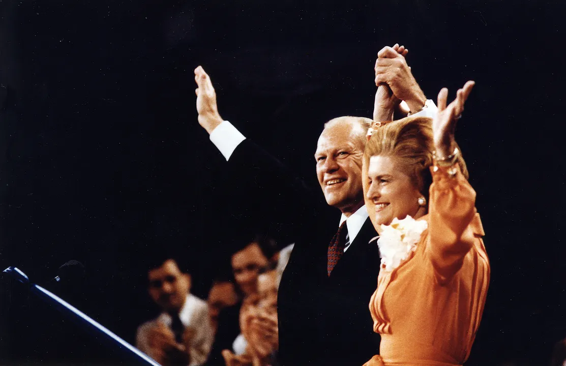 ジェラルド・フォード(左)とベティ・フォード(右)
