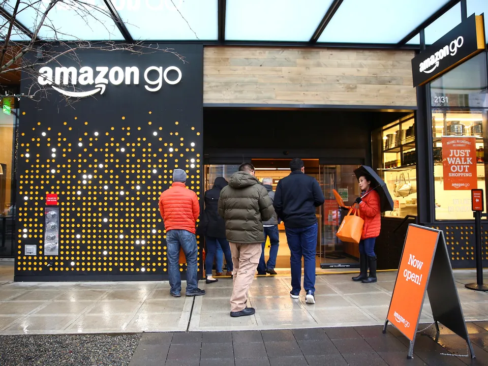 アマゾン(Amazon)