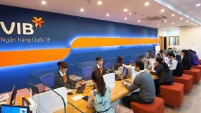 VIB lãi gấp đôi từ dịch vụ trong 9 tháng đầu năm, kinh doanh ngoại hối đảo chiều