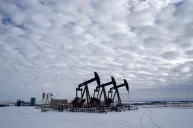 Petróleo volta a subir com escalada de conflito no Oriente Médio