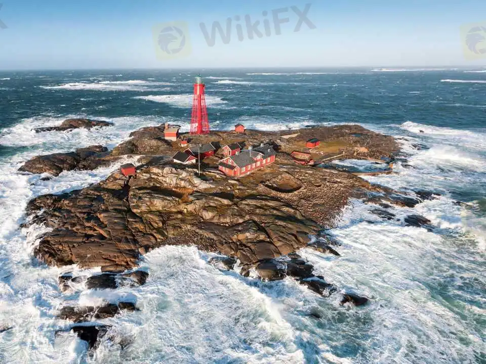 上空から見たパターノスターホテル。