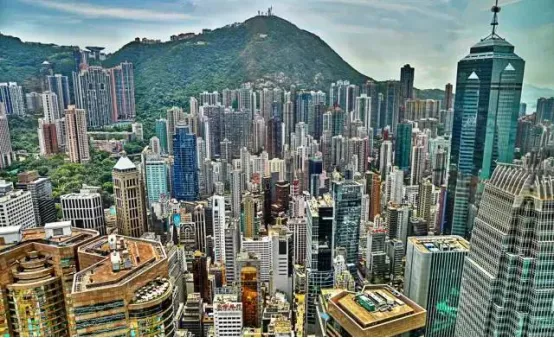 <b>剛回歸之後的香港,迎來空前考驗</b> image.png