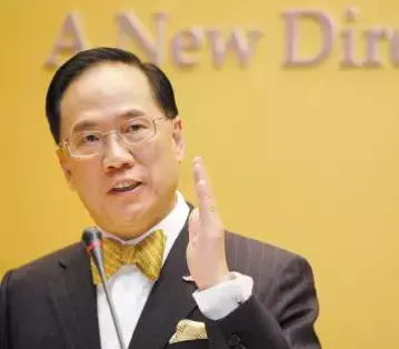 <b>強硬的曾蔭權,不想放棄聯繫匯率,苟且偷生</b> image.png