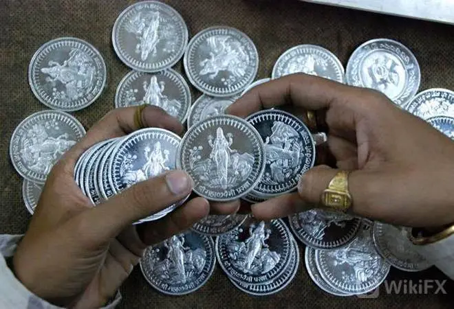 silver.jpg silver.jpg