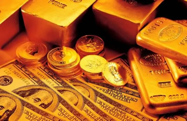 currency-and-gold.jpg currency-and-gold.jpg