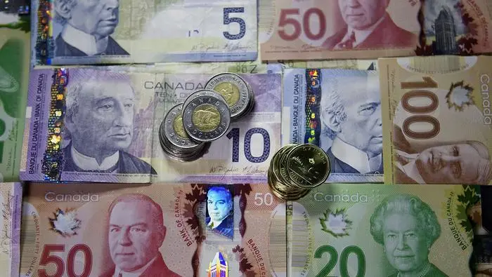 headline_CANADIAN_DOLLAR_2.JPG