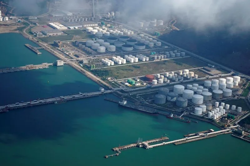 CrudeOil_800x533_L_1622740597.jpg CrudeOil_800x533_L_1622740597.jpg