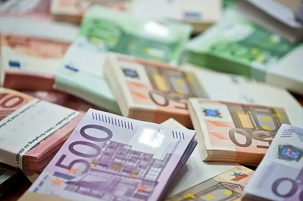 istockphoto-529031701-612x612 istockphoto-529031701-612x612