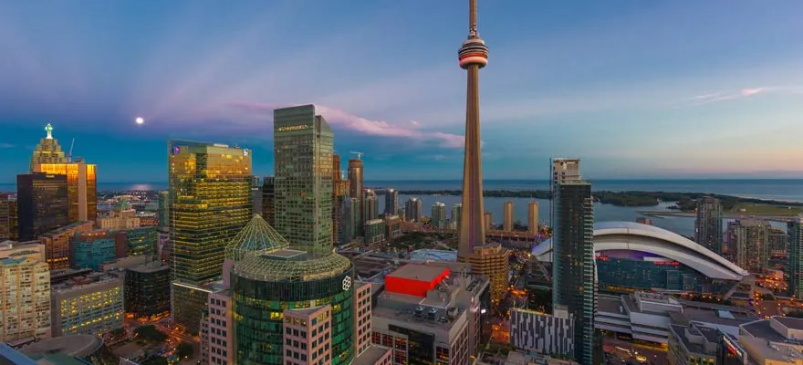 Toronto.jpg Toronto.jpg