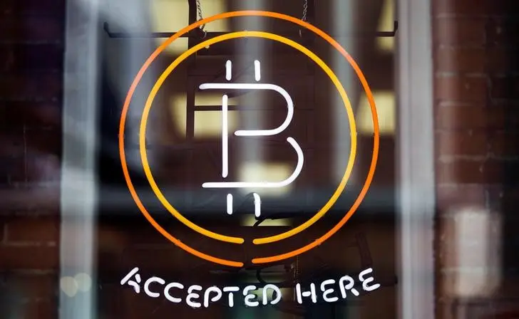 Bitcoin acarició los $50.000 con impulso de PayPal y Coinbase