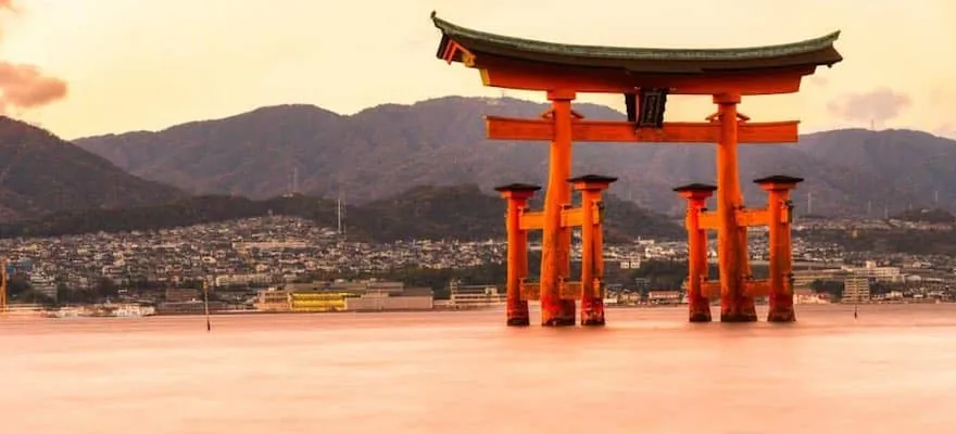 Japan-880x400 Japan-880x400