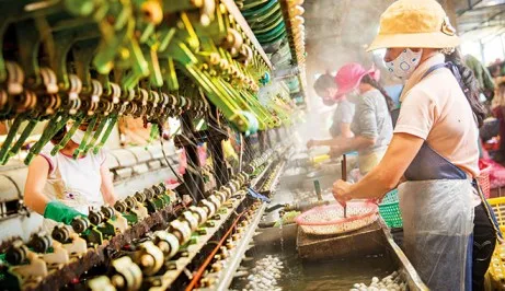 Women-working-in-a-factory-in-Ho-Chi-Minh-City-Vietnam.jpg Women-working-in-a-factory-in-Ho-Chi-Minh-City-Vietnam.jpg