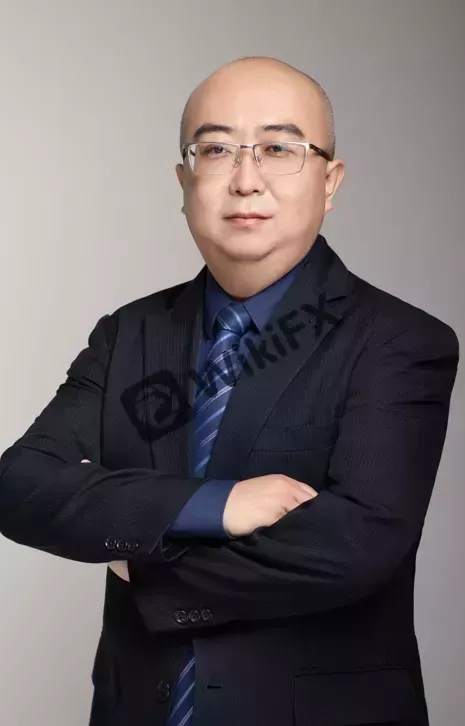 张军.jpg 张军.jpg