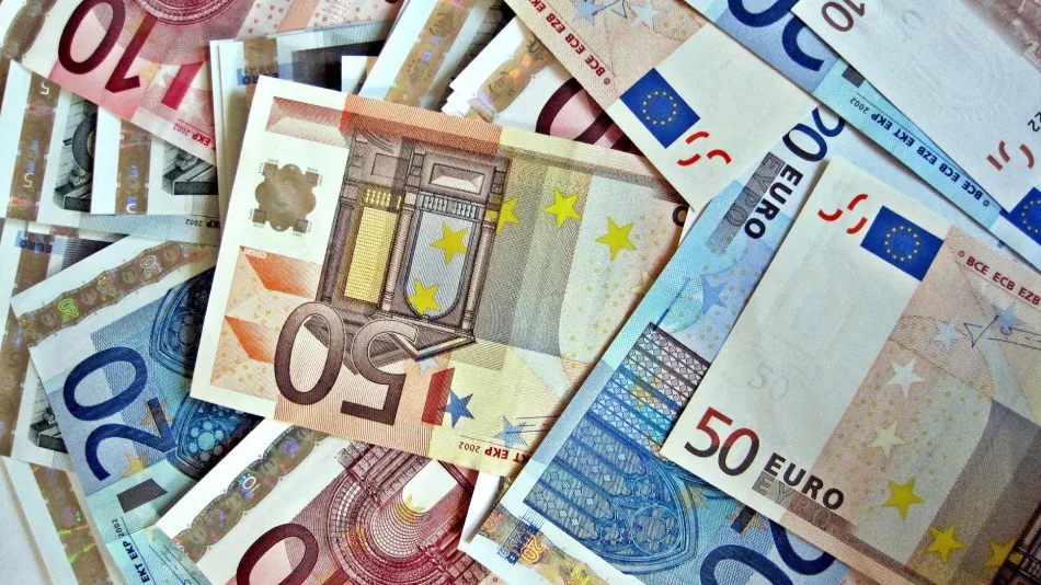 euro.png euro.png