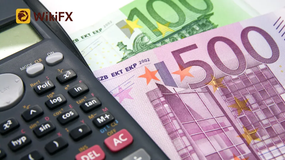 EUR.png EUR.png
