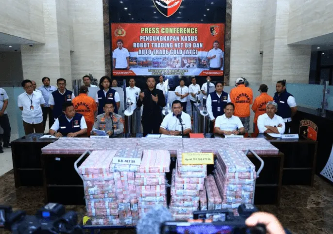 siaran-pers-polri-kasus-bot-smartx-net89.png