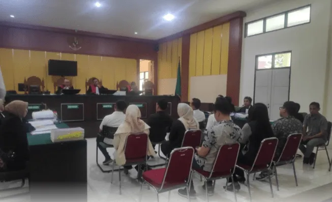 terdakwa-menderita-loss-trading-forex-rp-22-milyar-di-akun-pt-bestprofit-futures.png terdakwa-menderita-loss-trading-forex-rp-22-milyar-di-akun-pt-bestprofit-futures.png