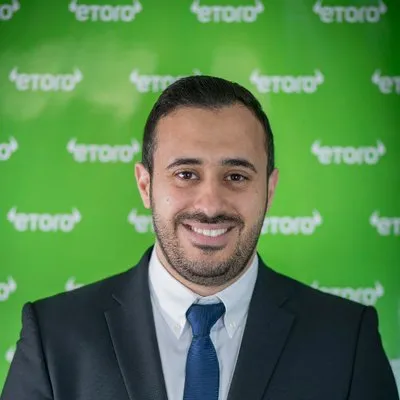 uIeIzOVL_400x400.jpg