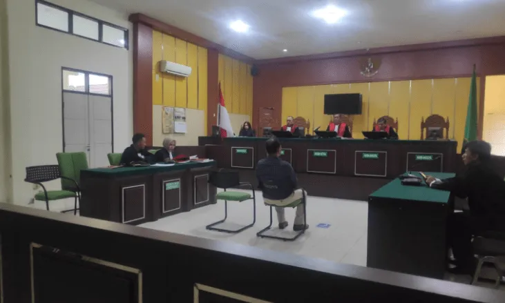 sidang-terdakwa-achmad-tamrin-juni-2024-kasus-tipikor-kas-daerah-kabupaten-bangkep.png sidang-terdakwa-achmad-tamrin-juni-2024-kasus-tipikor-kas-daerah-kabupaten-bangkep.png