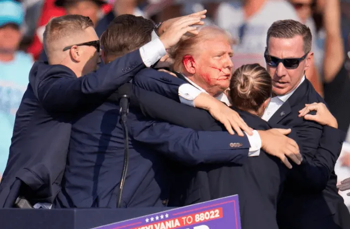 trump-selamat-dari-penembakan-namun-menyebabkan-luka-serius.png trump-selamat-dari-penembakan-namun-menyebabkan-luka-serius.png
