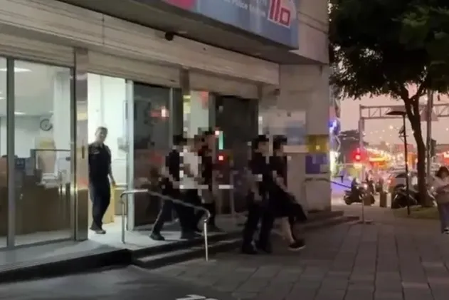 卡1.jpg