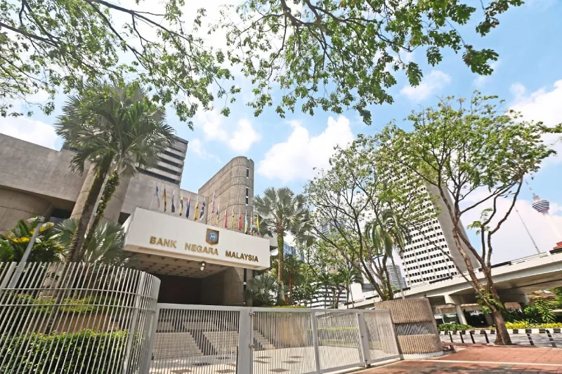 BNM (1).jpg BNM (1).jpg
