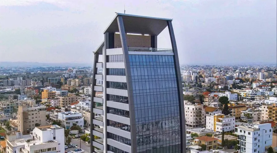• Plataforma de negociação • Plataforma de negociação