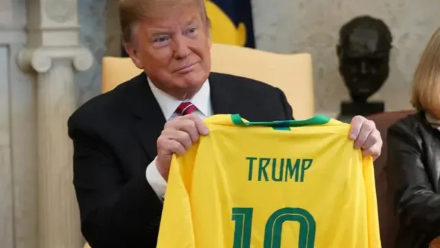 MEMECOIN DÓLAR BITCOIN BRASIL EUA CHINA