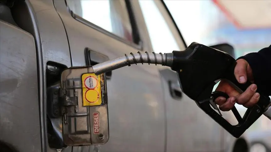 philippines oil.jpg