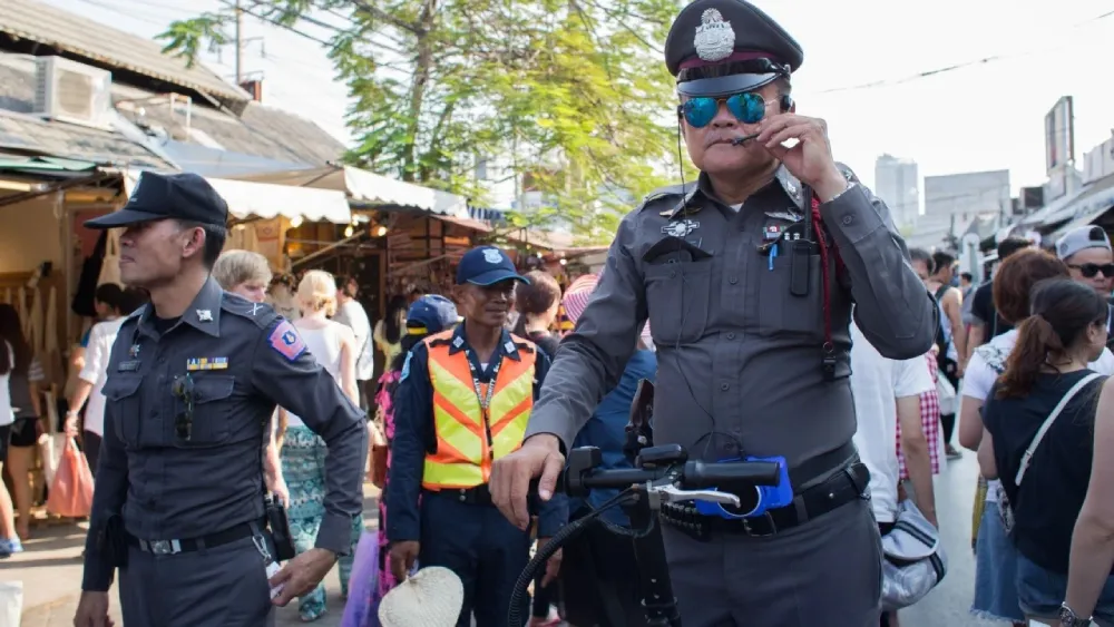 thai-police.jpg