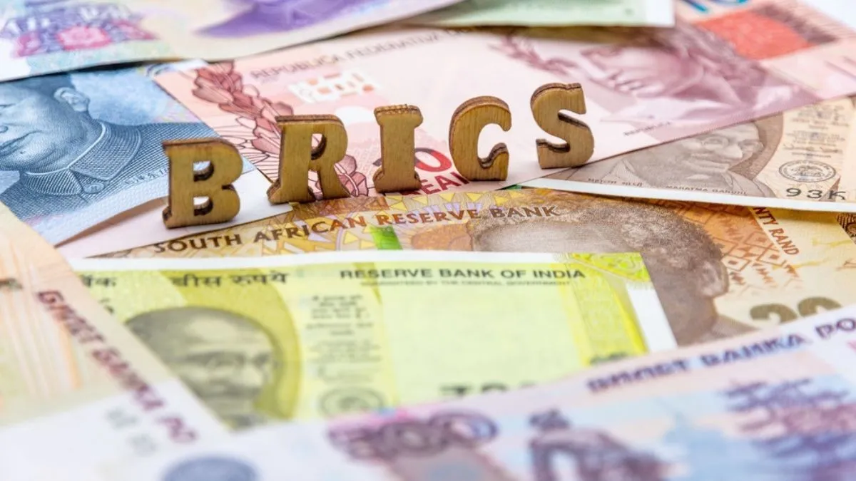 dolar yuan libra 