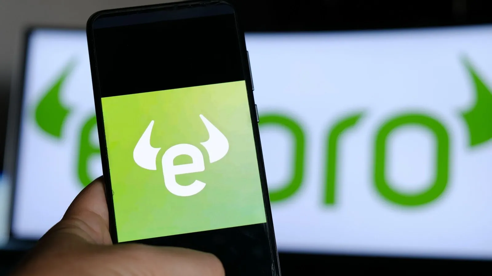 etoro.jpg etoro.jpg