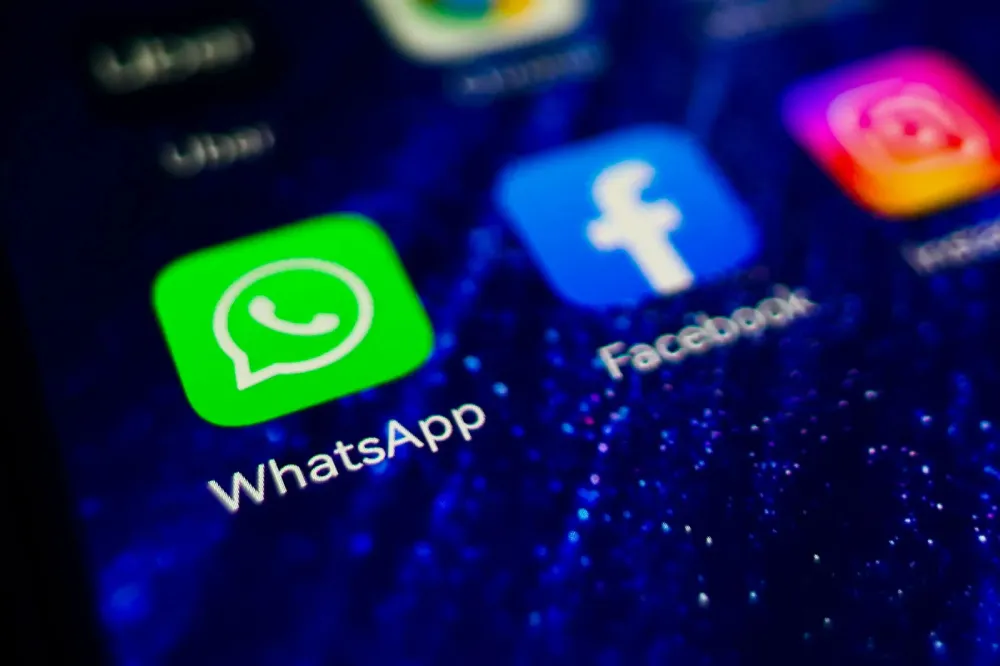 whatsapp.jpg