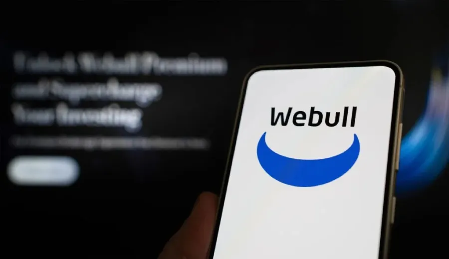 Webull.jpg Webull.jpg