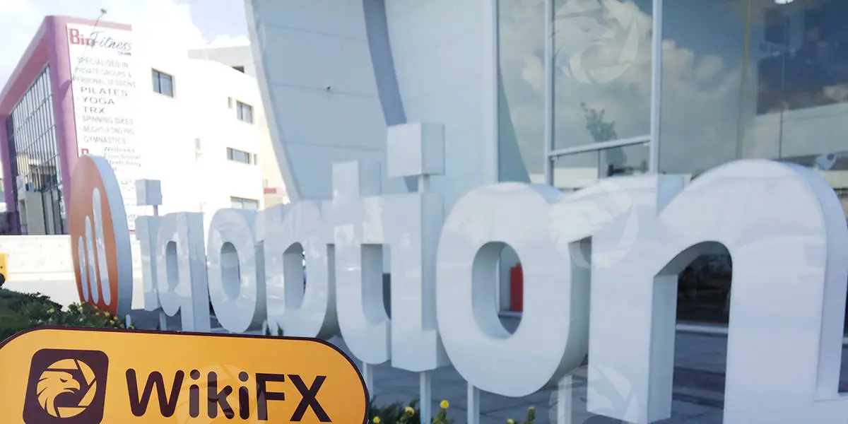 IQ Option