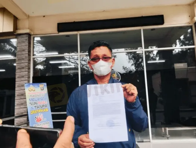 warga-indonesia-klien-pt-bestprofit-futures-menjadi-korban-penipuan-emas-derivatif-2025.png warga-indonesia-klien-pt-bestprofit-futures-menjadi-korban-penipuan-emas-derivatif-2025.png
