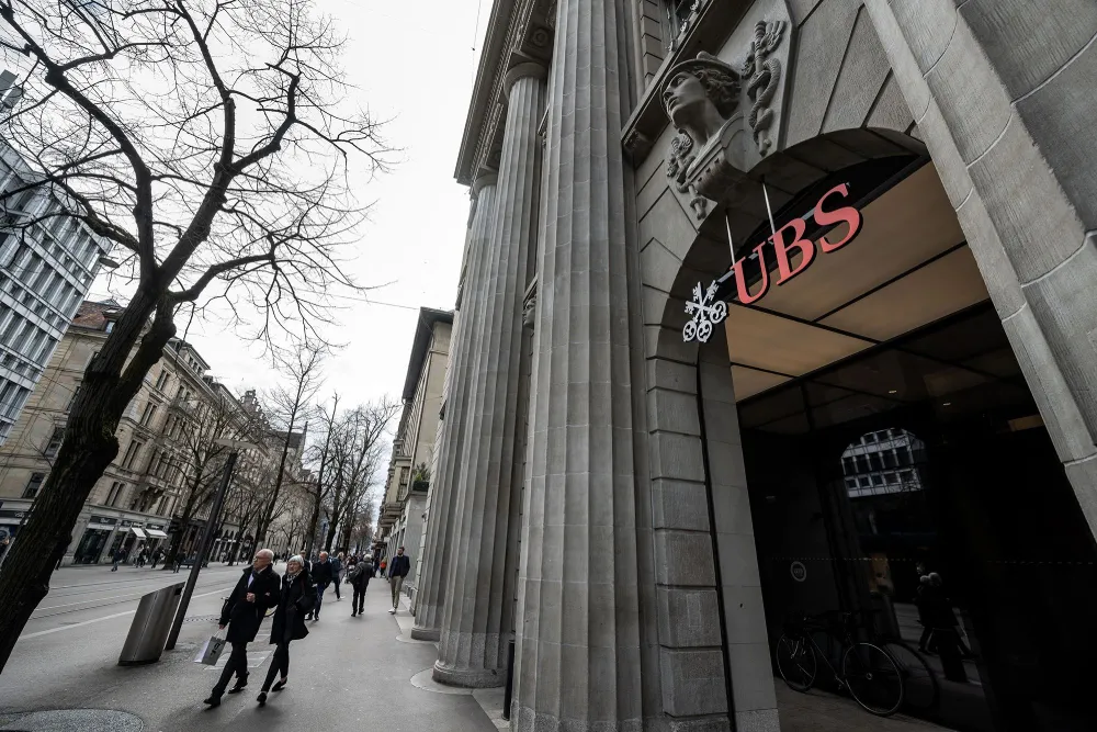 UBS (1).jpg