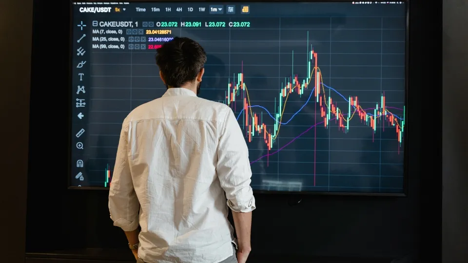 Why Forex Education Matters More Than Ever.jpg Why Forex Education Matters More Than Ever.jpg
