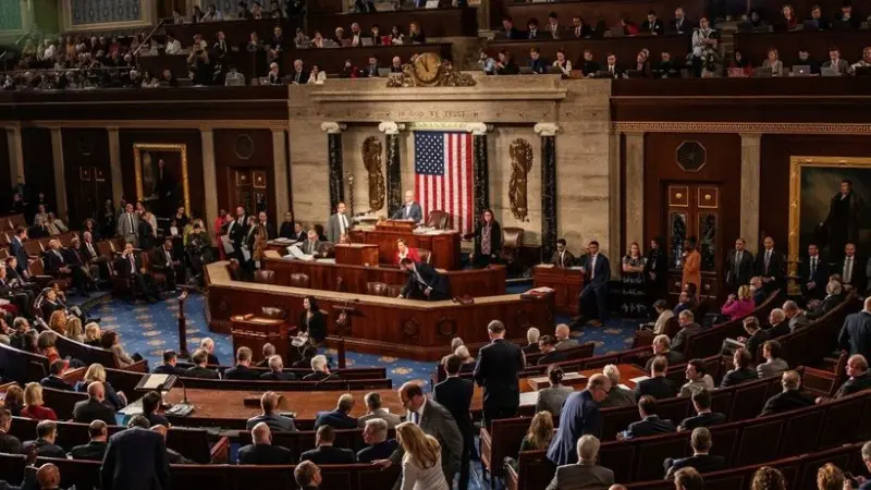 Mọi ánh mắt đổ dồn vào cuộc bỏ phiếu lịch sử tại Hạ viện Mỹ để kết thúc đóng cửa