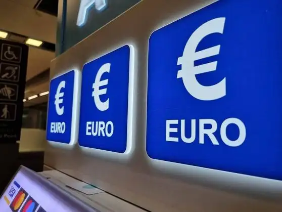 Kỳ vọng cắt giảm lãi suất từ BoE giữa lúc cảnh báo rủi ro suy thoái tại Eurozone lên mức báo động