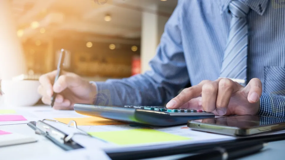 trading accounts.jpg