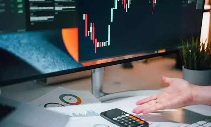 獲利35000%不是靠運氣！看懂自營交易背後的賺錢邏輯