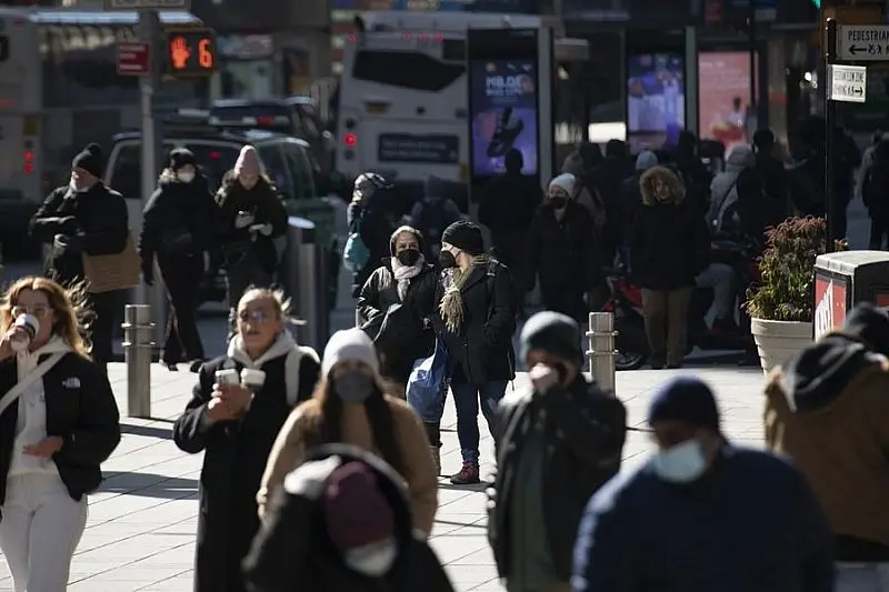 Bức tranh kép thị trường lao động Mỹ: Việc làm hạ nhiệt, dịch vụ ISM bùng nổ