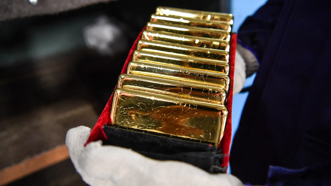 russia-gold.jpeg russia-gold.jpeg