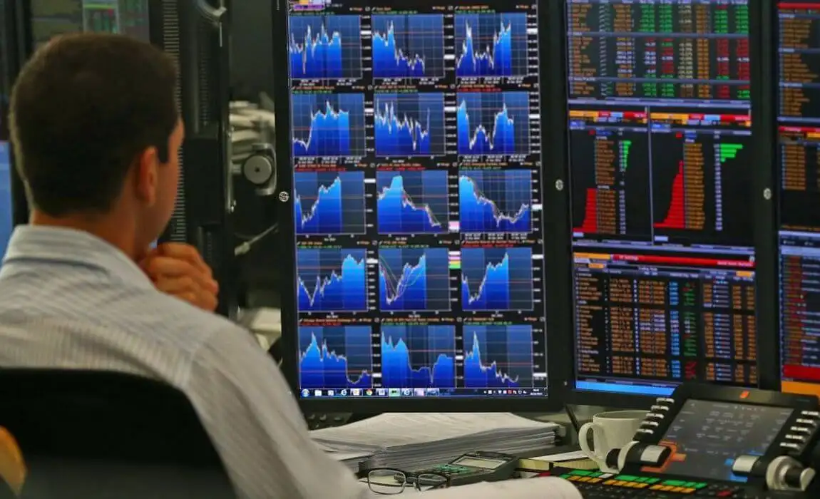 Các Hedge Fund đang tìm kiếm một cú hích cuối cùng