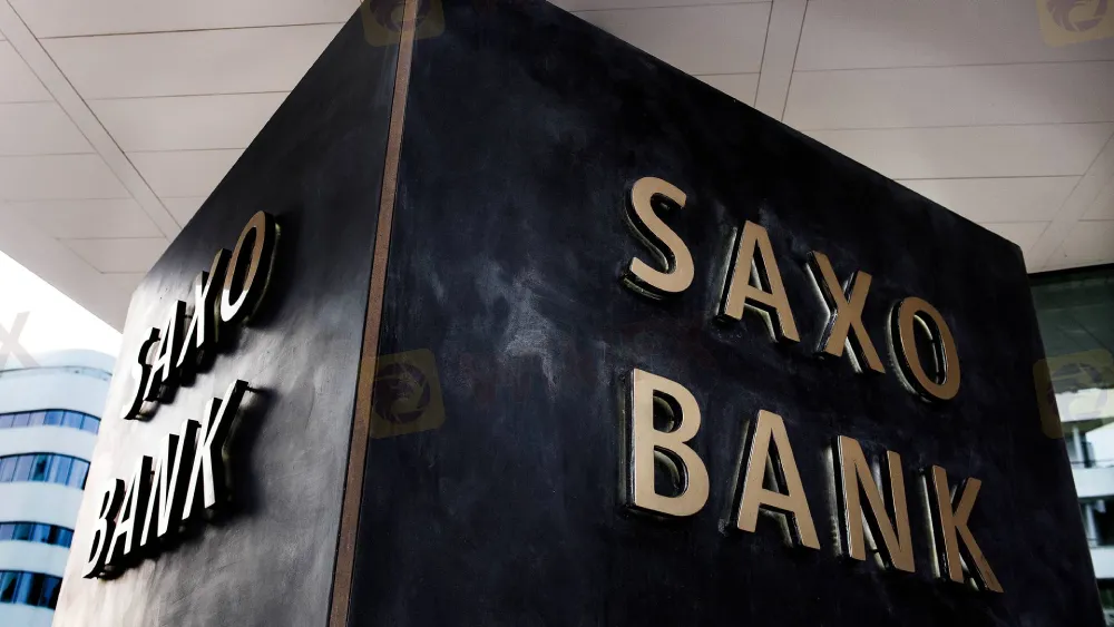 saxo bank (1).jpg