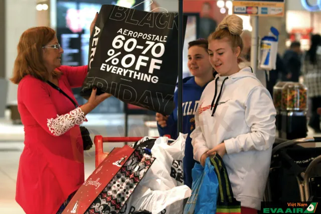 niem-tin-tieu-dung-my.jpg niem-tin-tieu-dung-my.jpg