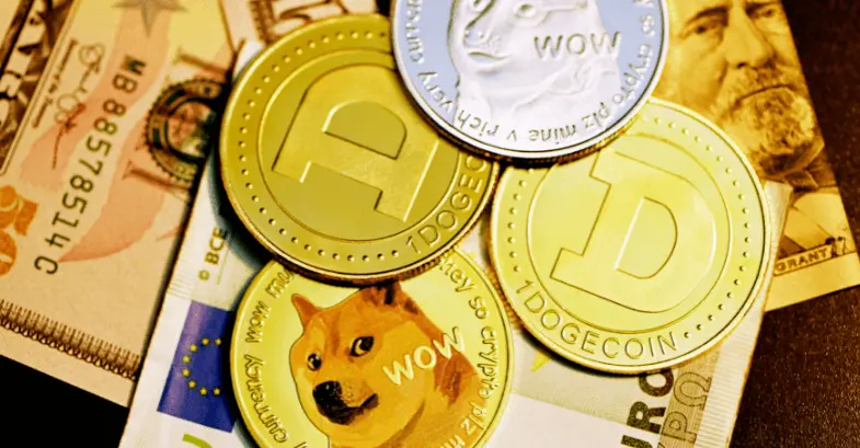 Giá vàng tăng vọt 100 USD chỉ trong vài phút, giao dịch như cổ phiếu meme giữa bão biến động