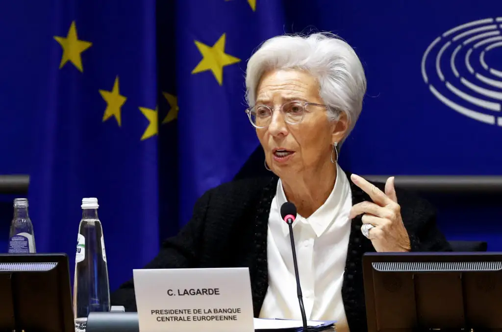 ECB giữ nguyên lãi suất, Chủ tịch Lagarde khẳng định lạm phát "đang ở vị trí tốt"
