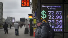 Tài liệu nội bộ tiết lộ: Nga sẵn sàng quay lại với USD để đổi lấy hòa bình và hợp tác kinh tế